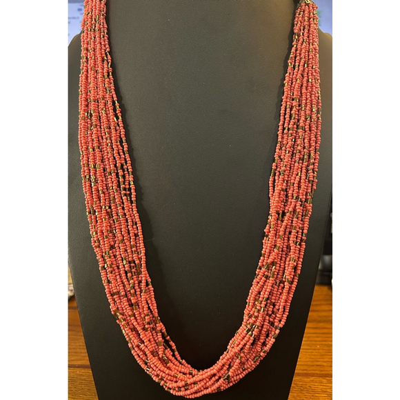 Women's Unbranded Coral colored Beaded Necklace - Picture 2 of 5